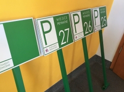 tabliczka parkingowa z nadrukiem, dwustronna, oznakowanie miejsc parkingowych osiedl